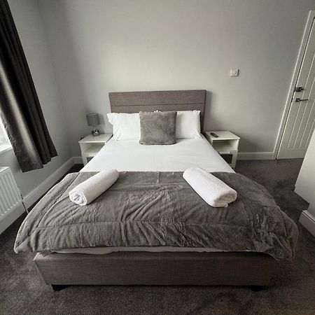 Lymm Living Otel Warrington  Dış mekan fotoğraf