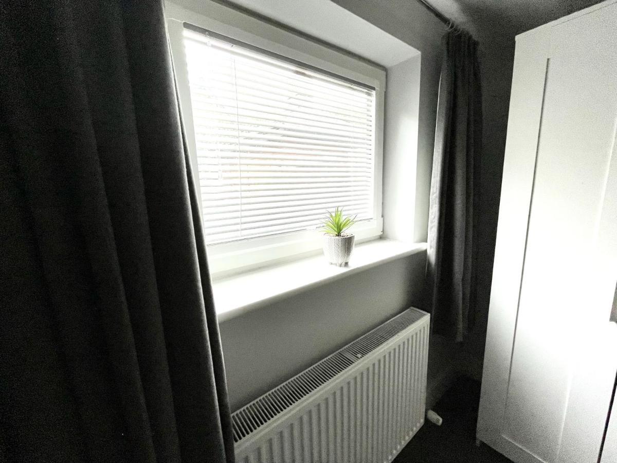 Lymm Living Otel Warrington  Dış mekan fotoğraf
