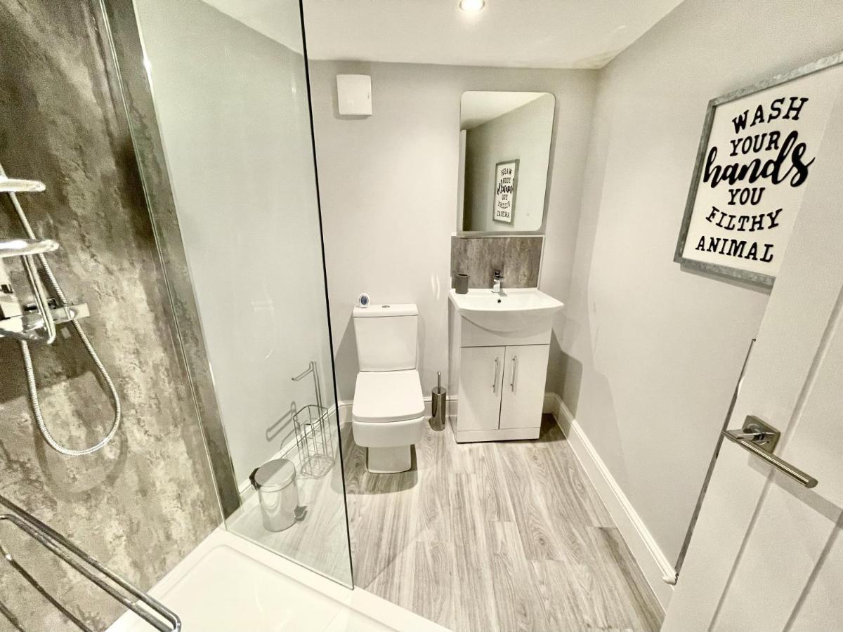 Lymm Living Otel Warrington  Dış mekan fotoğraf