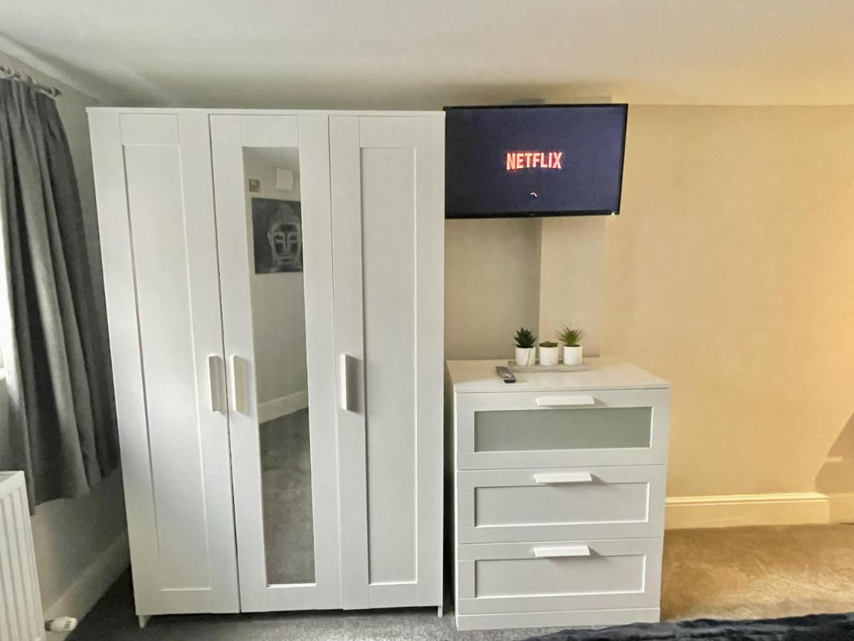 Lymm Living Otel Warrington  Dış mekan fotoğraf
