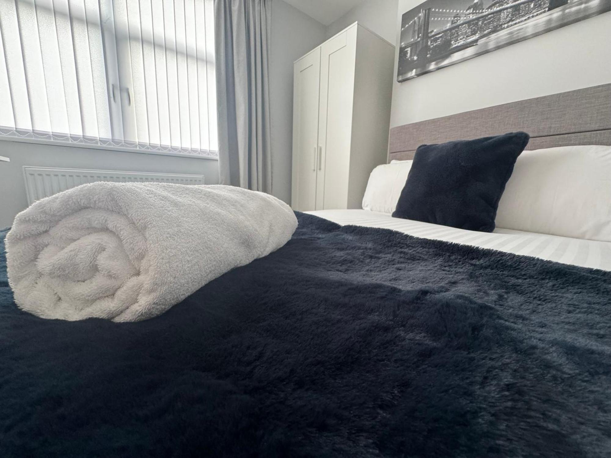 Lymm Living Otel Warrington  Dış mekan fotoğraf