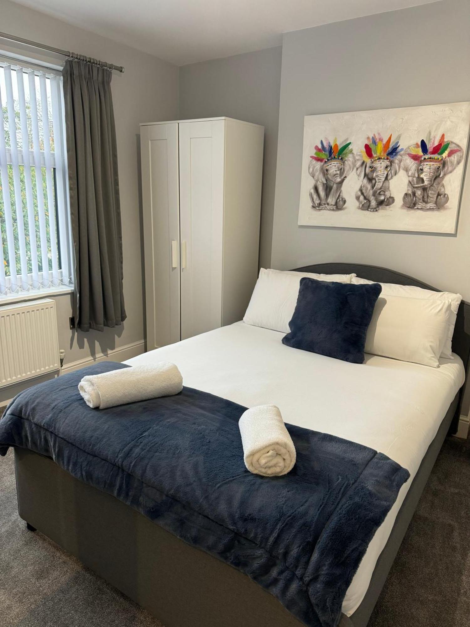 Lymm Living Otel Warrington  Dış mekan fotoğraf